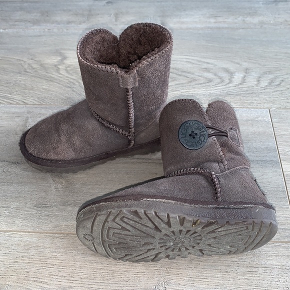 UGG Brown Boots Size 8 Kids - Picture 9 of 12